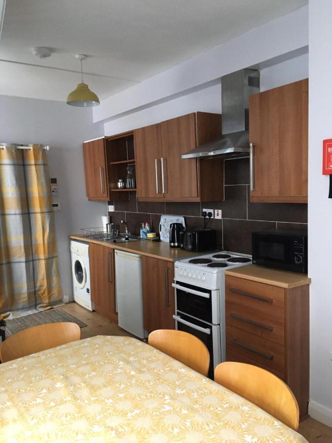 Causeway Street Holiday House Self Catering-Портръш Екстериор снимка